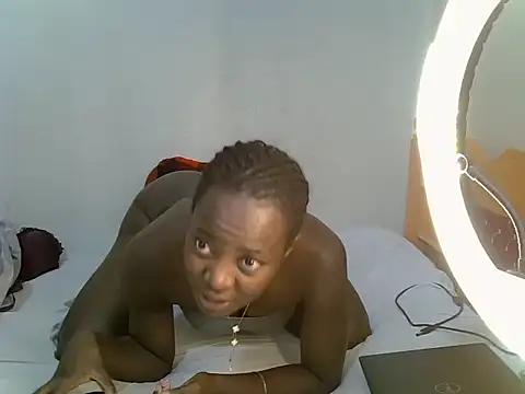 pretty_serene live XXX chat
