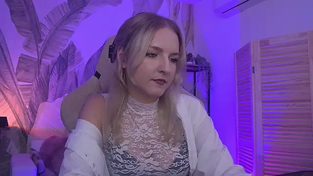 ViolaMore's Live XXX Chat
