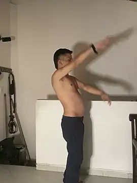 _Leo_Boy Live XXX Chat