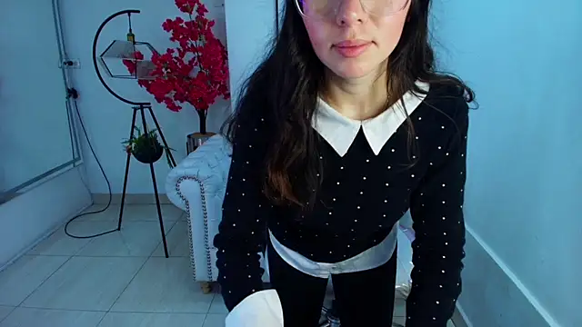 Chat +18 de Veronica_miiller ao vivo