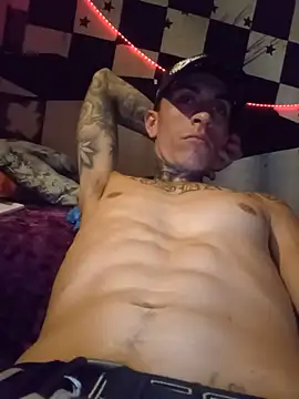 delagueto1 Show in webcam
