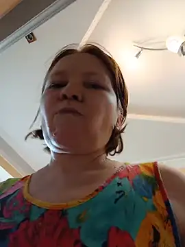 Renata_Dell Adlı Modelin Canlı XXX Sohbeti