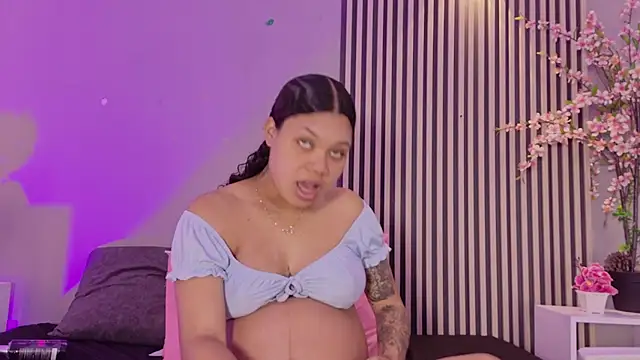 GysellHanson's Live XXX Chat