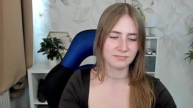 دردشة candy_Megan الجنسية المباشرة
