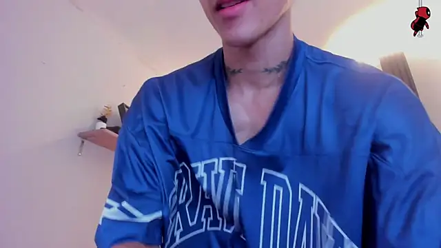 Czat XXX na żywo – Dark_Valentino_