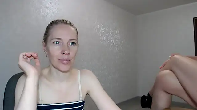 JavelinkaのライブXXXチャット
