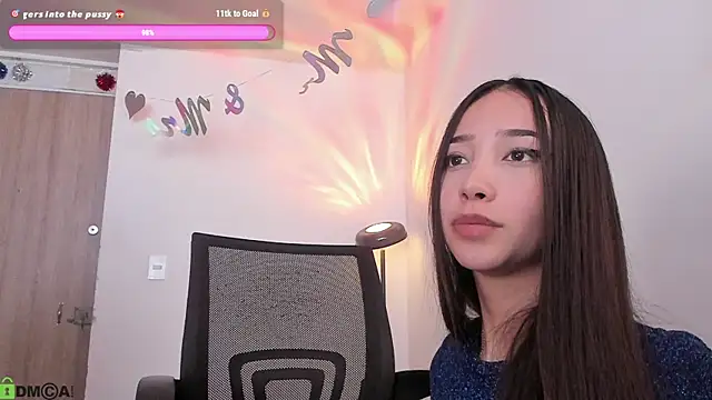 دردشة Mikeyvioleta_ الجنسية المباشرة