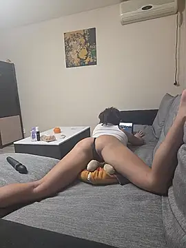 Diamond_Monna élő XXX-chatje