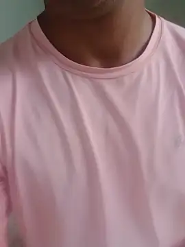vouserseudono's Webcam Show