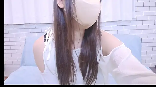 asahi_hime_69 Adlı Modelin Canlı XXX Sohbeti