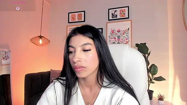 Tiffany_Low's Live XXX Chat