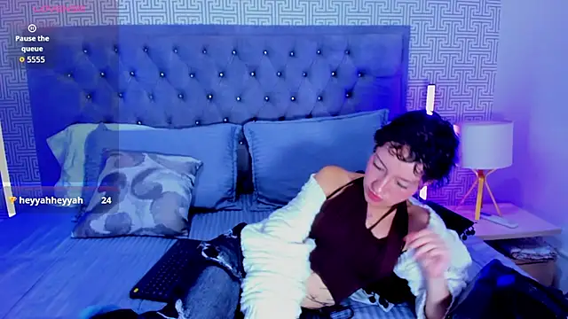 NohaCooper's Live XXX Chat