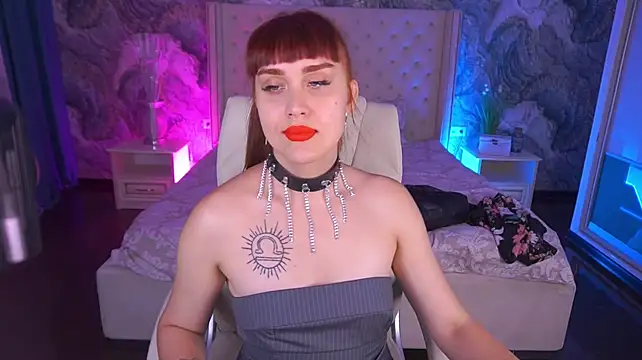 Онлайн чат XXX DawnGwin