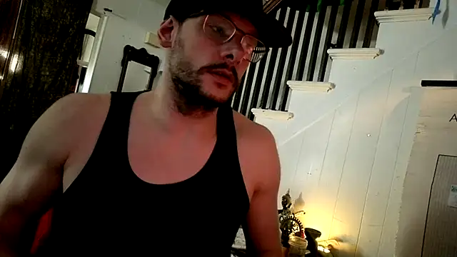 MasterDaddyCool's Live XXX Chat