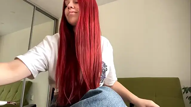 Chatroom XXX en direct de SelenShine