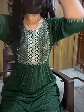 kiaraqueen7 라이브 XXX 채팅