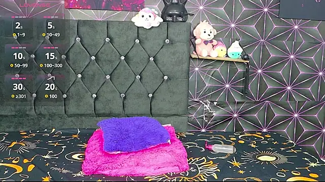 Zara_Luux Live XXX-Chat