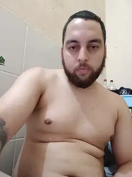 צ'אט XXX בשידור חי של matvaz21cm