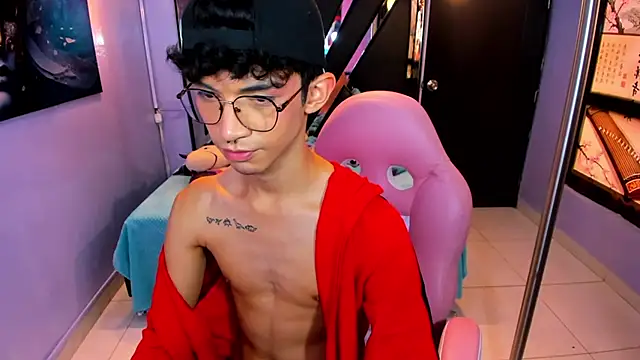 LiamHeatx – Live XXX-chat