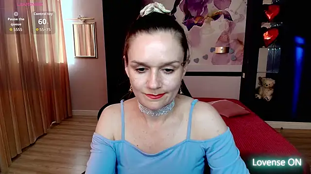 Онлайн чат XXX AriaGray