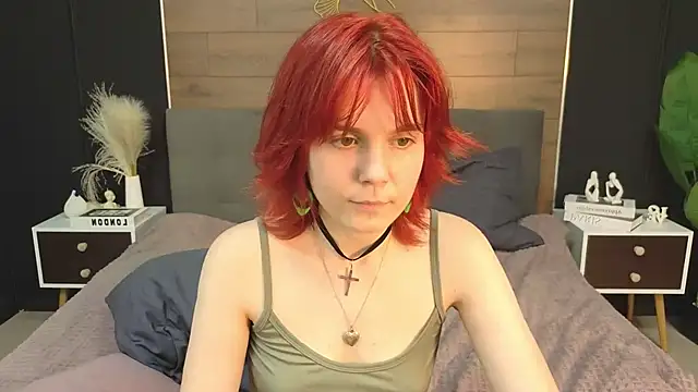 Avrora_VanceのライブXXXチャット