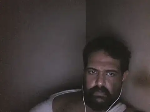 elpoop7305 Webcamshow