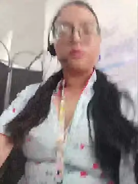 Chat +18 de SOFI__10 ao vivo