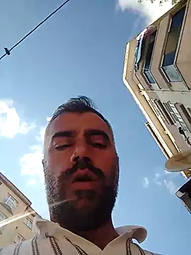 Chatroom XXX en direct de kevgir08