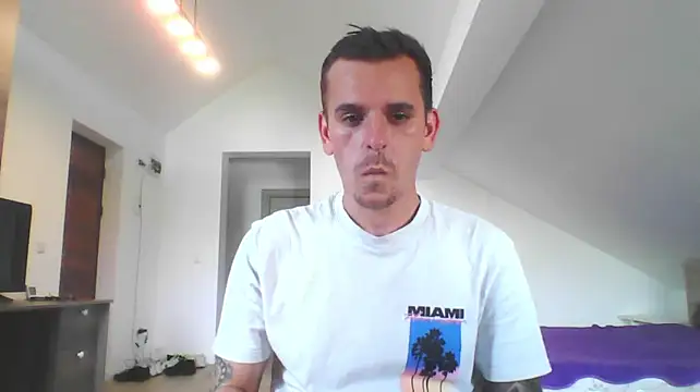 Huge_cock22cm Webcam show
