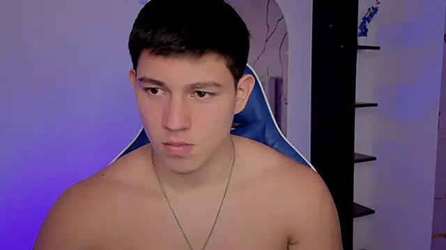 แชท XXX สดของ JamesCr_