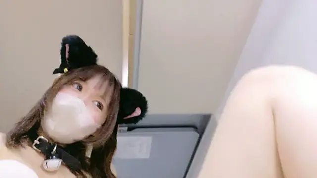 Yui-Ch লাইভ XXX চ্যাট