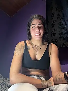 Chatroom XXX en direct de bruxinha01