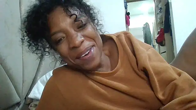 Chat XXX ao vivo de JadaMillss