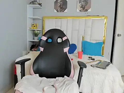 violet_koller webkamerás műsora