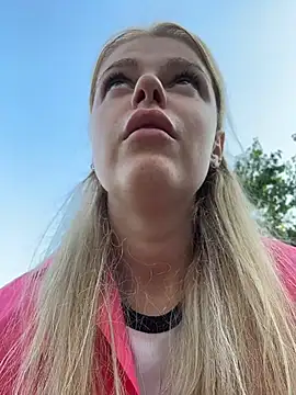 دردشة HarrietDart الجنسية المباشرة