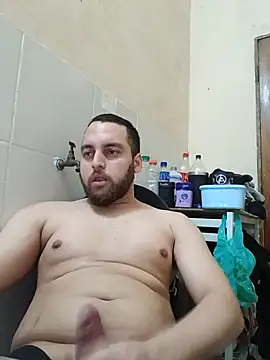 Chat +18 de matvaz21cm ao vivo