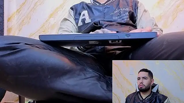 matteosantos' Live XXX Chat