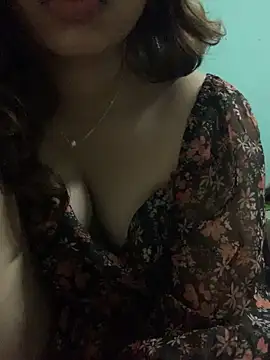 Show Webcam de Poojachauhanlive