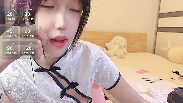 tt_cute Chat XXX in diretta