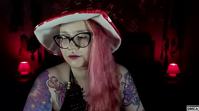 Amanita__Pantherina – Naživo XXX chat