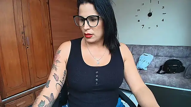 Majo_Soussa's Live XXX Chat