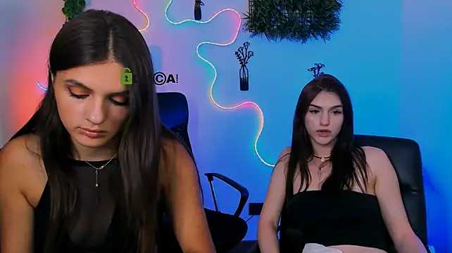 lisa_dark_ – Kamerová šou