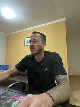 Chat XXX en directo de MeladoDiMel