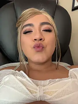 TaylorSweetI Show in webcam