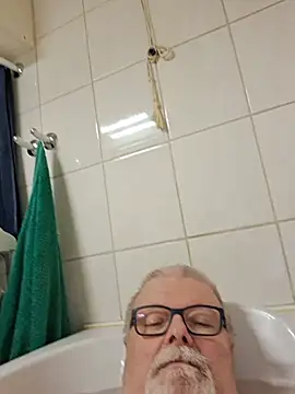 Pokazy przed kamerką – petvarad
