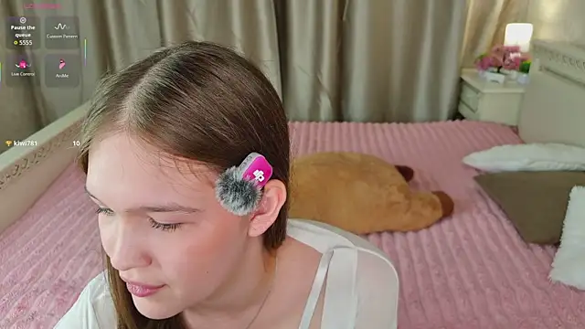 Živý XXX chat PlayfulMelly
