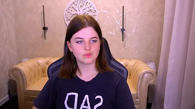 XXX chat uživo modela KristiFoxy