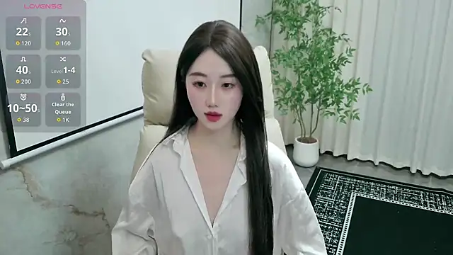 Chat XXX en directo de LUNYI-CC