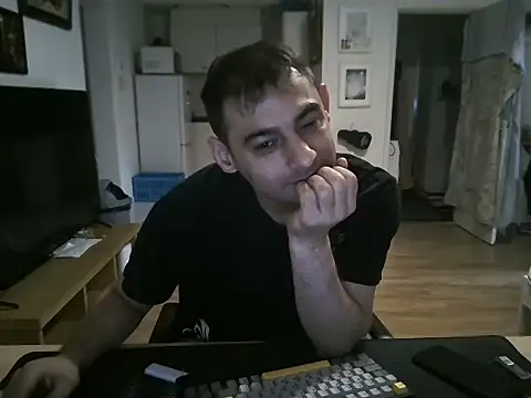 mihaimichael's Live XXX Chat