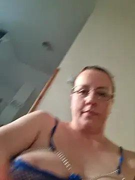 Goodass7's Live XXX Chat